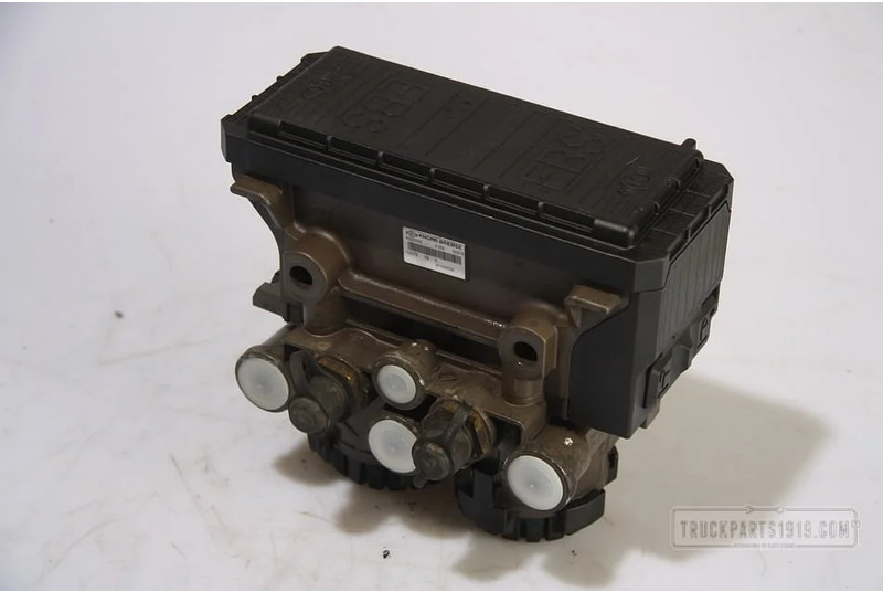 KNORR-BREMSE Brake System Achteras EBS modulator - Brake parts for Truck: picture 1 KNORR-BREMSE Brake System Achteras EBS modulator - Brake parts for Truck: picture 1