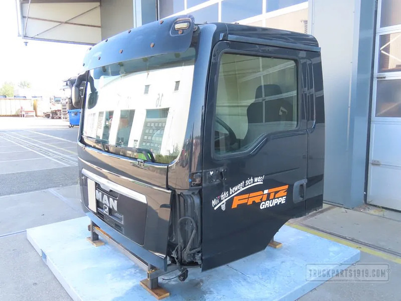 MAN 81.60000.7786 | Cabine TGL F99L10 - Cab and interior for Truck: picture 3 MAN 81.60000.7786 | Cabine TGL F99L10 - Cab and interior for Truck: picture 3