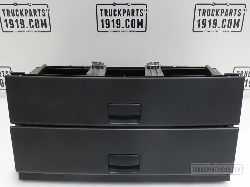MAN 81.63745-6031 Opbergvak - Cab and interior for Truck: picture 1 MAN 81.63745-6031 Opbergvak - Cab and interior for Truck: picture 1