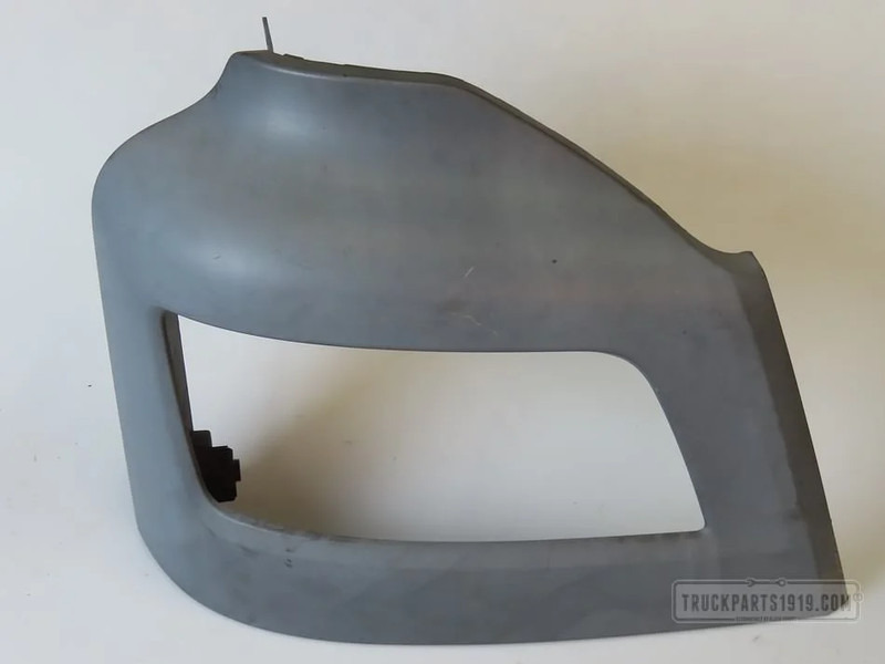MAN Body & Chassis Parts Bumperzijdeel boven Re. - Bumper for Truck: picture 1 MAN Body & Chassis Parts Bumperzijdeel boven Re. - Bumper for Truck: picture 1