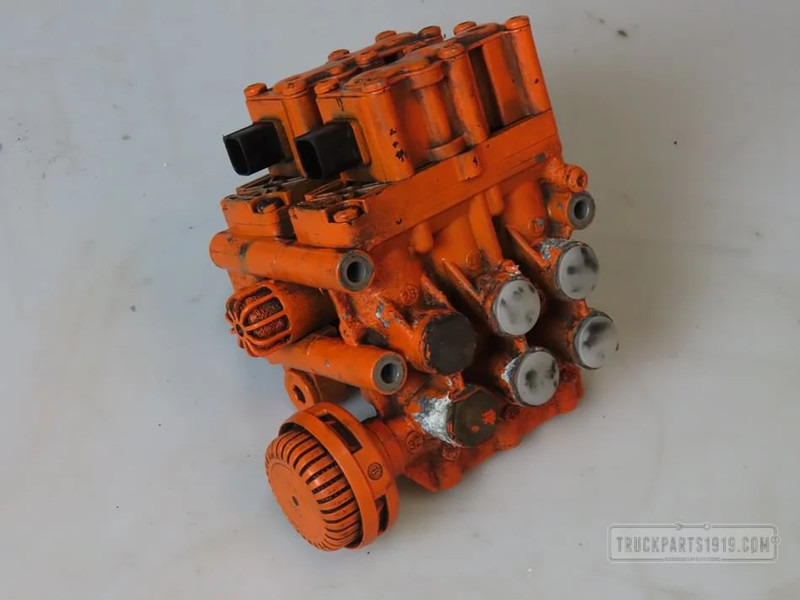 Mercedes-Benz Compressed Air System ECAS magneetventiel MP4 - Valve for Truck: picture 1 Mercedes-Benz Compressed Air System ECAS magneetventiel MP4 - Valve for Truck: picture 1