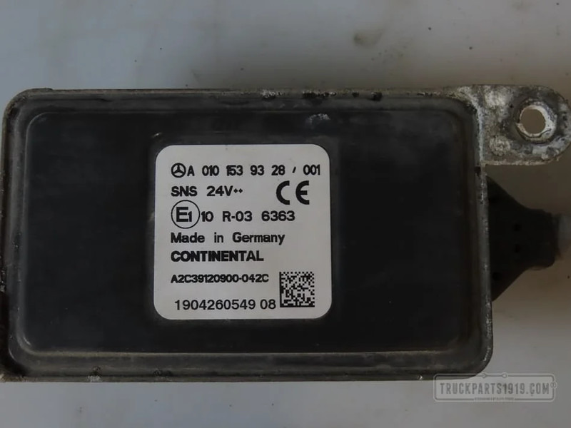 Mercedes-Benz Exhaust System NOx sensor MP4 - Sensor for Truck: picture 2 Mercedes-Benz Exhaust System NOx sensor MP4 - Sensor for Truck: picture 2