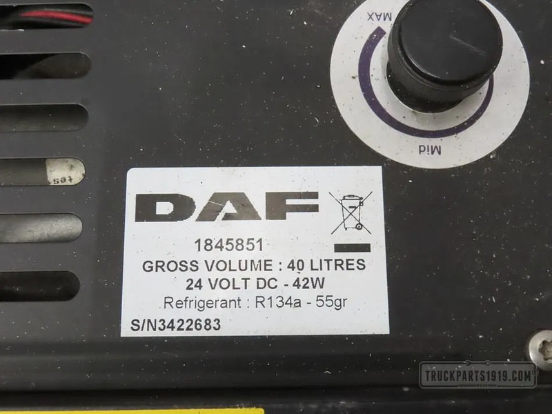 DAF 1845851 Koelkast XF - Spare parts for Truck: picture 3 DAF 1845851 Koelkast XF - Spare parts for Truck: picture 3