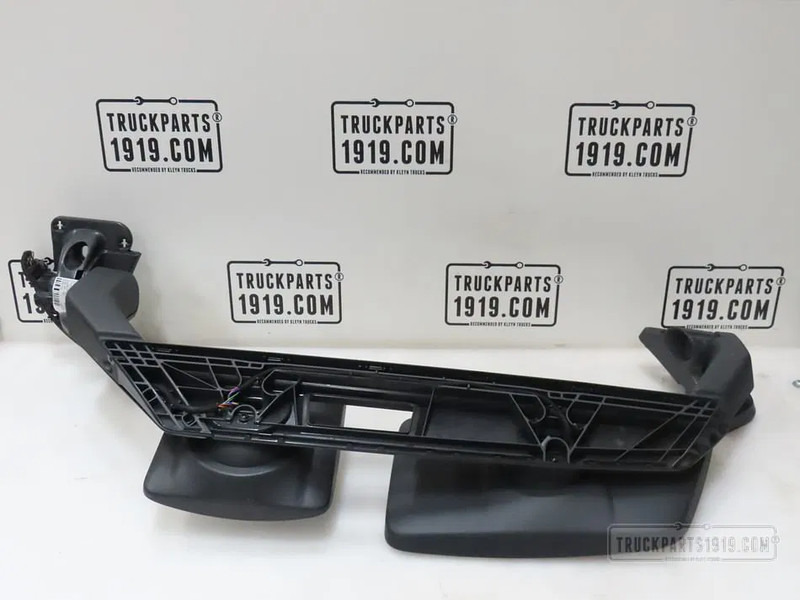 Volvo 82943538 | Spiegel compleet LH FH4 - Rear view mirror for Truck: picture 2 Volvo 82943538 | Spiegel compleet LH FH4 - Rear view mirror for Truck: picture 2