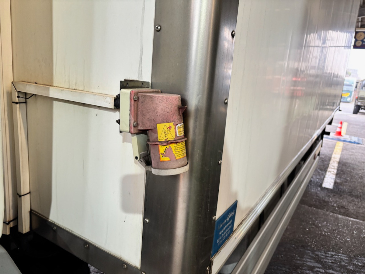 Refrigerator truck DAF LF 280: picture 14