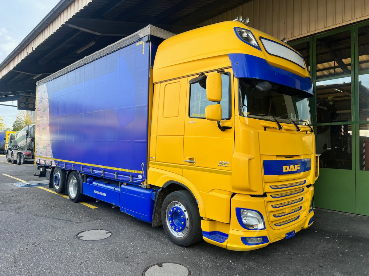 DAF XF 510 Jumbo - Curtainsider truck: picture 1 DAF XF 510 Jumbo - Curtainsider truck: picture 1
