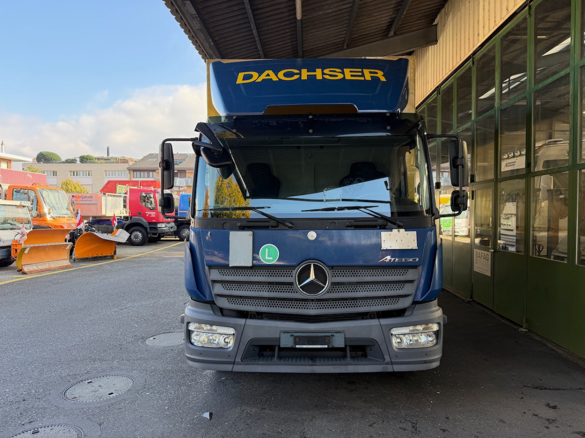 MERCEDES 1224 L - Curtainsider truck: picture 3 MERCEDES 1224 L - Curtainsider truck: picture 3