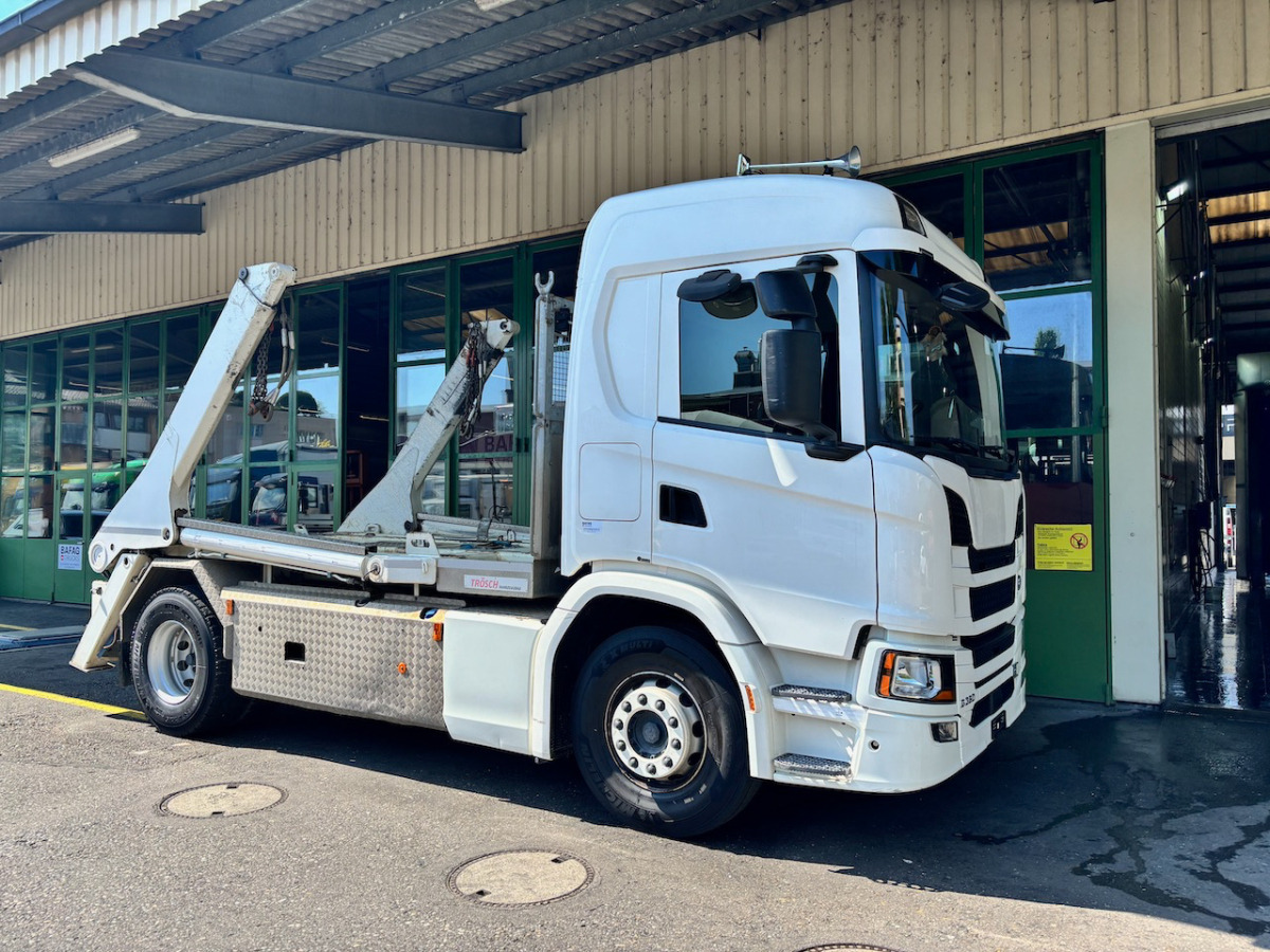 SCANIA G360 - Skip loader truck: picture 1 SCANIA G360 - Skip loader truck: picture 1