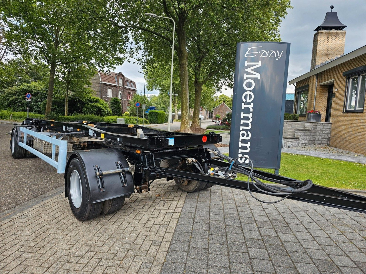 Hüffermann HSA 18.70 Mit Schlitten - Roll-off/ Skip trailer: picture 1 Hüffermann HSA 18.70 Mit Schlitten - Roll-off/ Skip trailer: picture 1