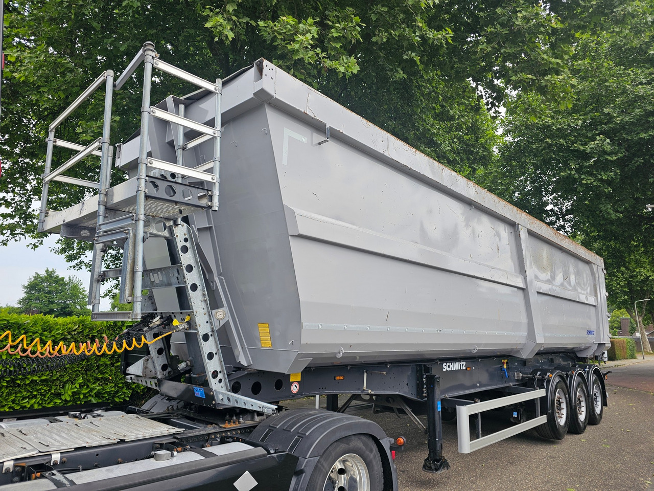 Schmitz SGF-S3 Scraptipper 55 M3 - Tipper semi-trailer: picture 4 Schmitz SGF-S3 Scraptipper 55 M3 - Tipper semi-trailer: picture 4