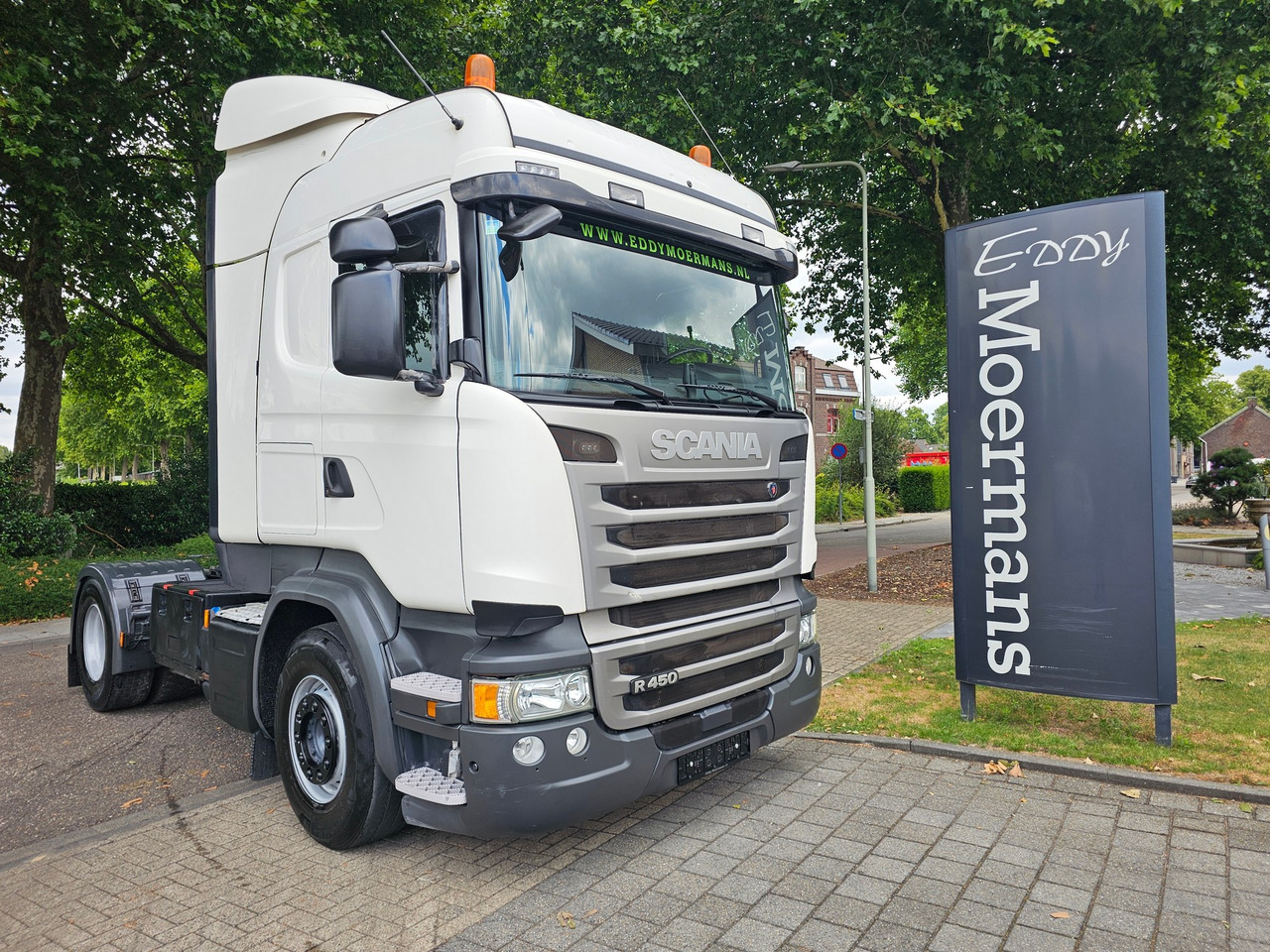 Scania R450 Highline ( SCR Only ) - Tractor unit: picture 1 Scania R450 Highline ( SCR Only ) - Tractor unit: picture 1