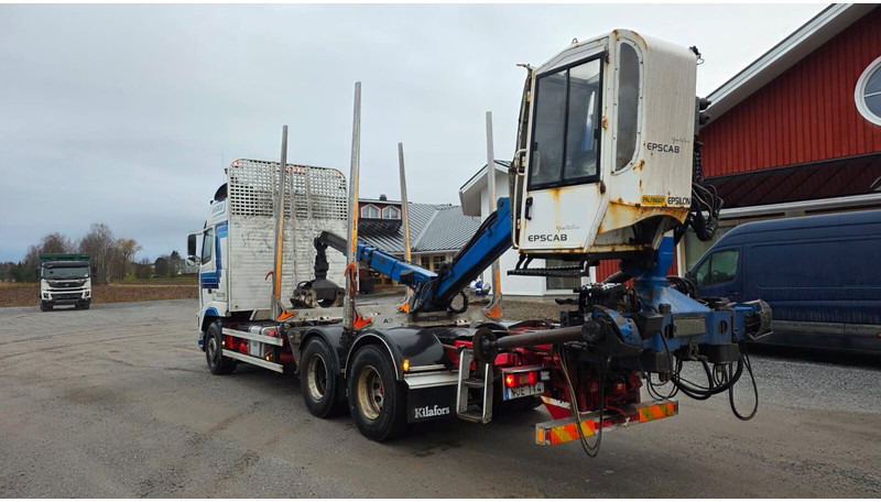 Volvo FH540 - Timber truck, Crane truck: picture 4 Volvo FH540 - Timber truck, Crane truck: picture 4