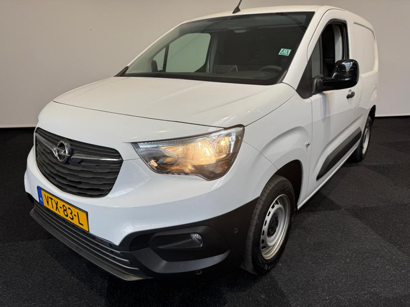 Opel COMBO 1.5 Blue HDI 100 S&S Airco Navigatie Apple car play 3 zits - Small van: picture 2 Opel COMBO 1.5 Blue HDI 100 S&S Airco Navigatie Apple car play 3 zits - Small van: picture 2