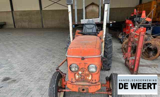 Renault type 50 smalspoor traktor - Compact tractor: picture 4 Renault type 50 smalspoor traktor - Compact tractor: picture 4