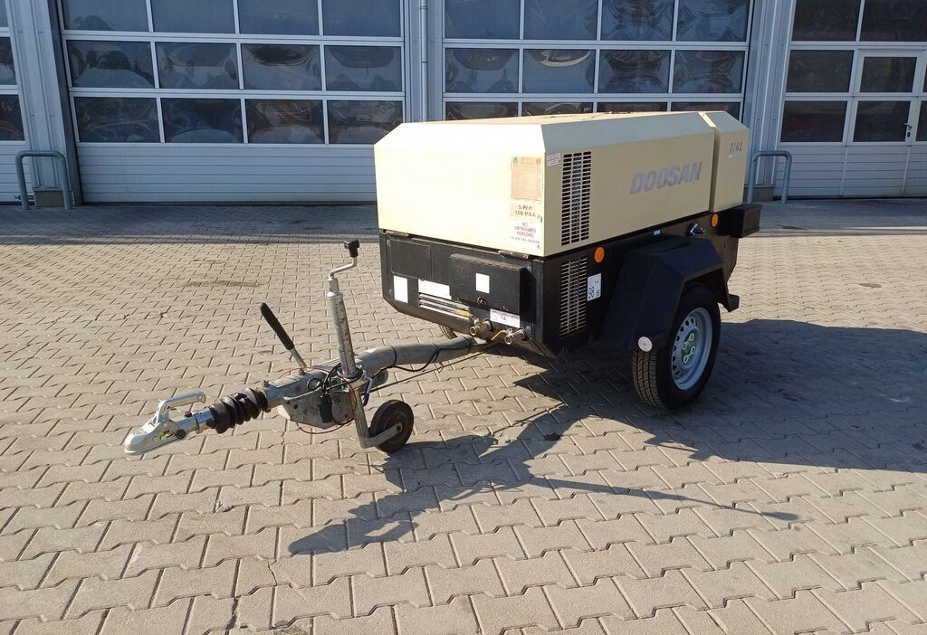 Doosan 741 - Air compressor: picture 1 Doosan 741 - Air compressor: picture 1