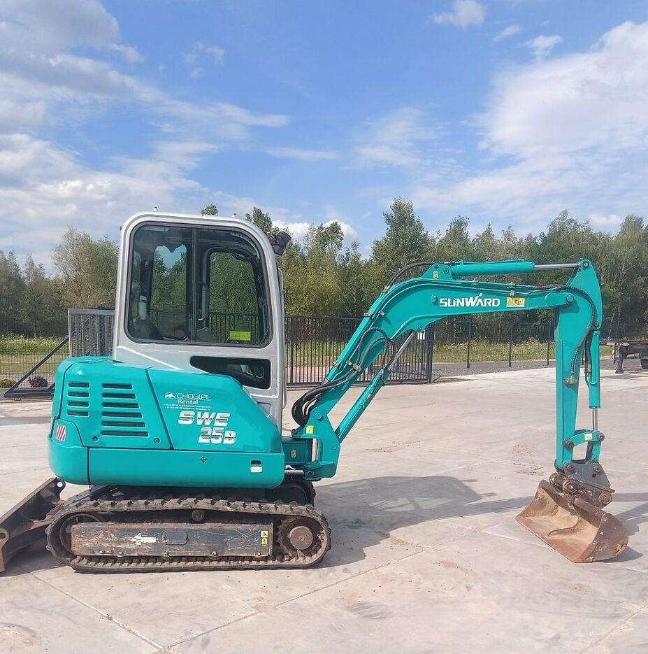 Sunward SWE25B - Mini excavator: picture 2 Sunward SWE25B - Mini excavator: picture 2