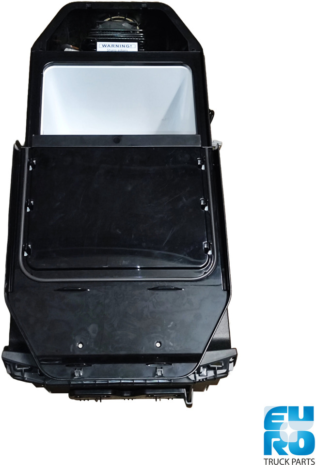 DAF CF, XD, XF, XG KOELKAST 35L DEMOMODEL 2318729U - Cab and interior for Truck: picture 5 DAF CF, XD, XF, XG KOELKAST 35L DEMOMODEL 2318729U - Cab and interior for Truck: picture 5