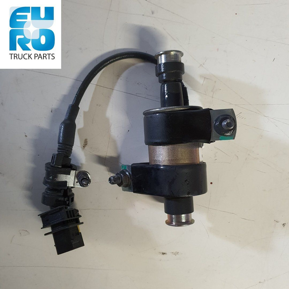 DAF FUEL LEVELING PUMP LF/CF/XF EURO 6  1943180 - Fuel pump for Truck: picture 2 DAF FUEL LEVELING PUMP LF/CF/XF EURO 6  1943180 - Fuel pump for Truck: picture 2