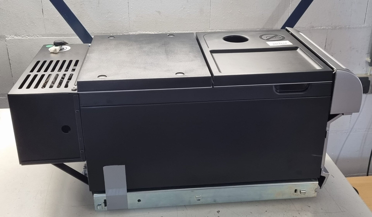 FRIGIDER DAF XF EURO 6 KOELBOX 40 LTR 2133309 - Cab and interior for Truck: picture 5 FRIGIDER DAF XF EURO 6 KOELBOX 40 LTR 2133309 - Cab and interior for Truck: picture 5