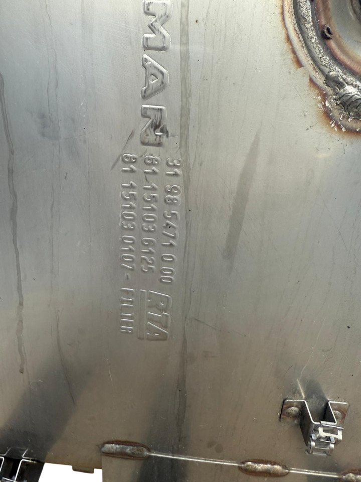 KATALYSATOR MAN TGX/TGS EURO 6 | GEREVISEERD MET DPF EN NIEUWE SCR D2066LF/D2676LF + BORG | 81151036115 - Catalytic converter for Truck: picture 4 KATALYSATOR MAN TGX/TGS EURO 6 | GEREVISEERD MET DPF EN NIEUWE SCR D2066LF/D2676LF + BORG | 81151036115 - Catalytic converter for Truck: picture 4
