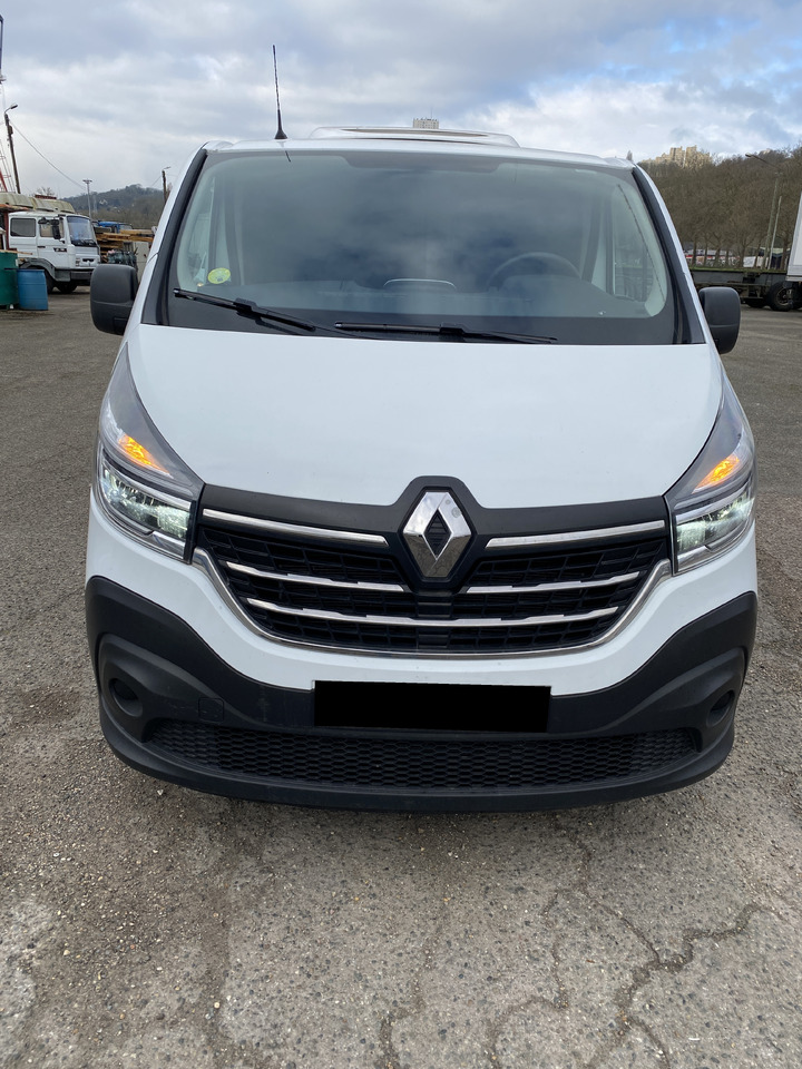 RENAULT TRAFIC FRIGORIFIQUE PORTE LATERALE - Refrigerated van: picture 2 RENAULT TRAFIC FRIGORIFIQUE PORTE LATERALE - Refrigerated van: picture 2