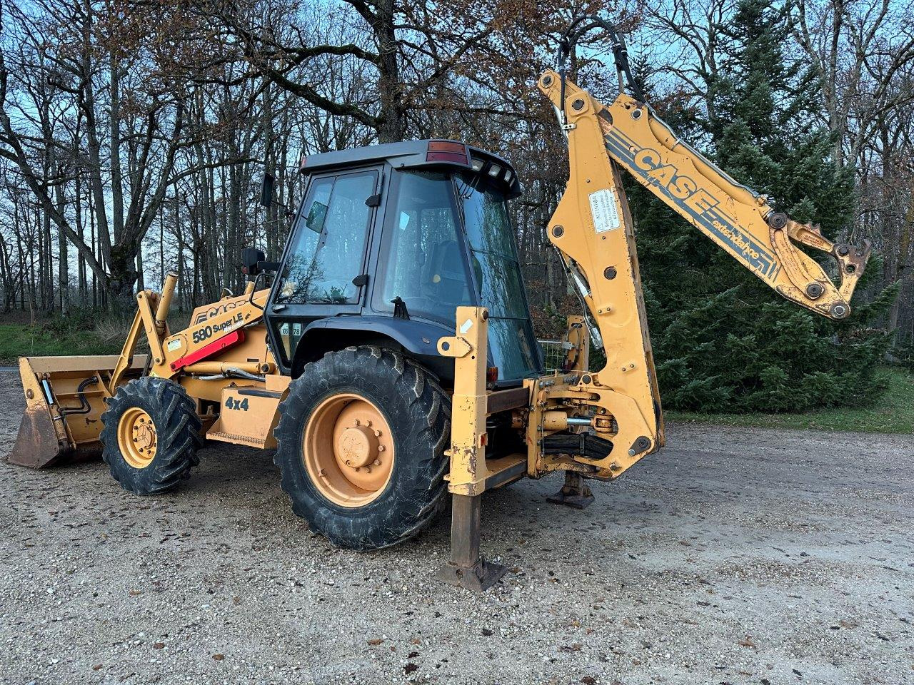 CASE 580 SLE - Backhoe loader: picture 5 CASE 580 SLE - Backhoe loader: picture 5