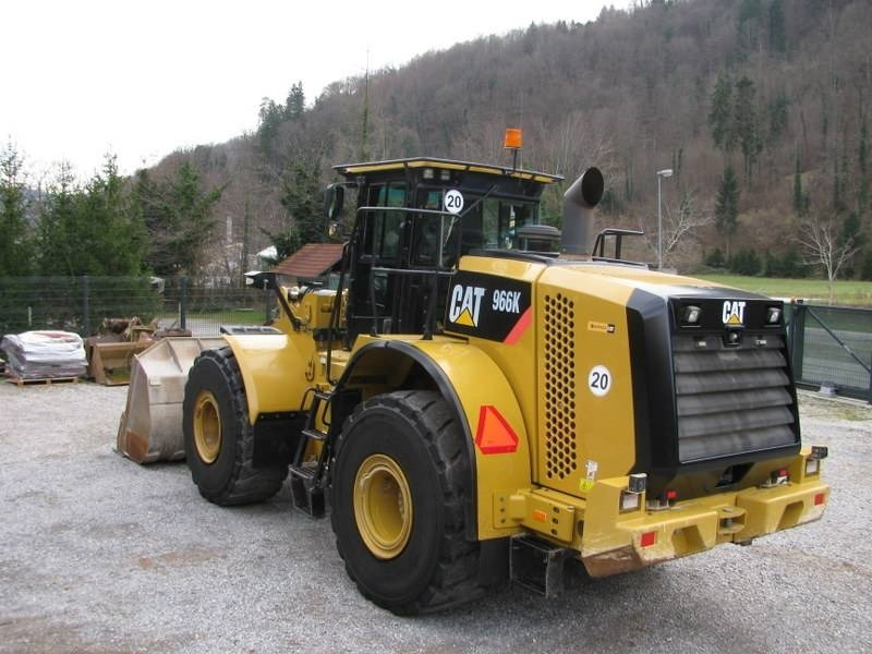 CAT 966K Top stanje - Wheel loader: picture 3 CAT 966K Top stanje - Wheel loader: picture 3