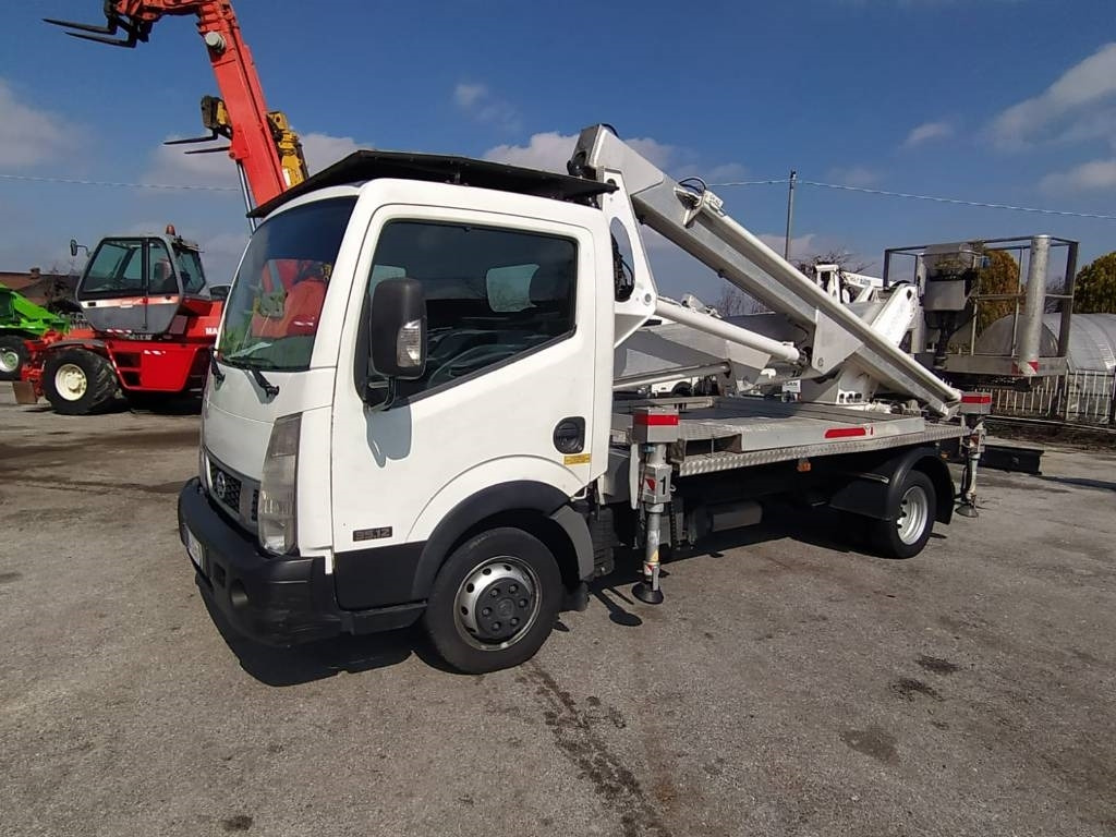 Multitel hx200xe - Truck mounted aerial platform: picture 1 Multitel hx200xe - Truck mounted aerial platform: picture 1