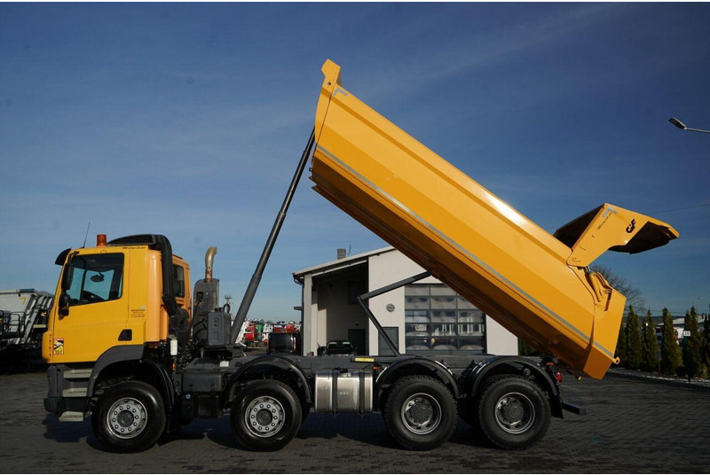 DAF CF 85.410 / 8x4 / WYWROTKA TYLNOZSYPOWA / HYDROKLAPA / OPONY 1 - Tipper: picture 5 DAF CF 85.410 / 8x4 / WYWROTKA TYLNOZSYPOWA / HYDROKLAPA / OPONY 1 - Tipper: picture 5