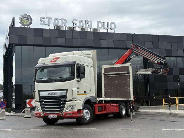 DAF XF 440 6x2 Fassi F365 FLY JIBCranePallet Grippe - Dropside/ Flatbed truck, Crane truck: picture 1 DAF XF 440 6x2 Fassi F365 FLY JIBCranePallet Grippe - Dropside/ Flatbed truck, Crane truck: picture 1