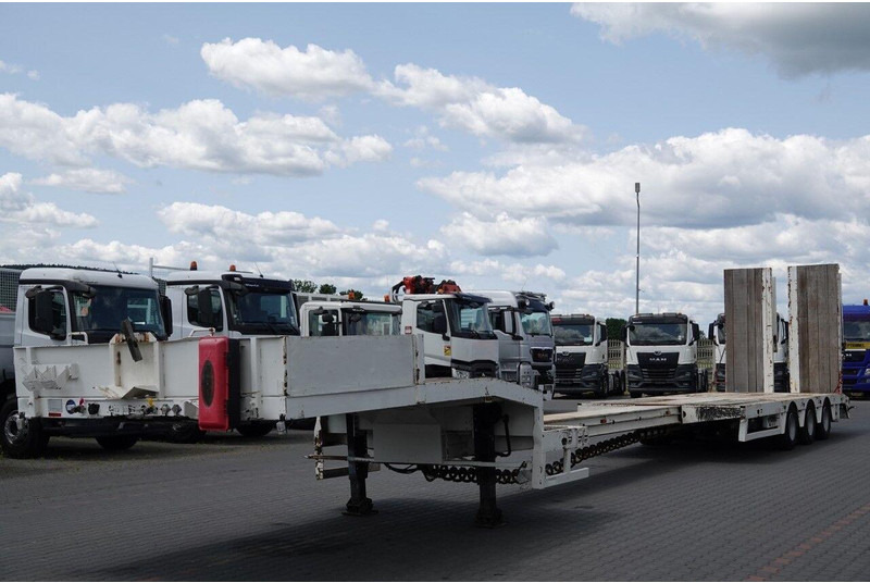 Faymonville NISKOPODWOZIE / STN-3A / ROZCIĄGANA / LAWETA / 19 M / NAJAZDY HY - Low loader semi-trailer: picture 5 Faymonville NISKOPODWOZIE / STN-3A / ROZCIĄGANA / LAWETA / 19 M / NAJAZDY HY - Low loader semi-trailer: picture 5