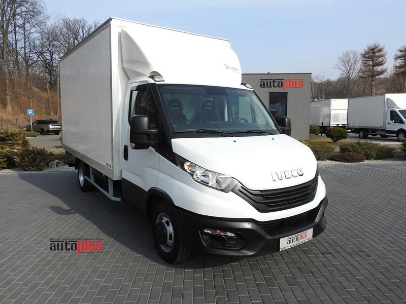 Iveco DAILY 35C16 KONTENER WINDA 8 PALET TEMPOMAT BLIŹNIACZE KOŁA KLIM - Box van: picture 1 Iveco DAILY 35C16 KONTENER WINDA 8 PALET TEMPOMAT BLIŹNIACZE KOŁA KLIM - Box van: picture 1