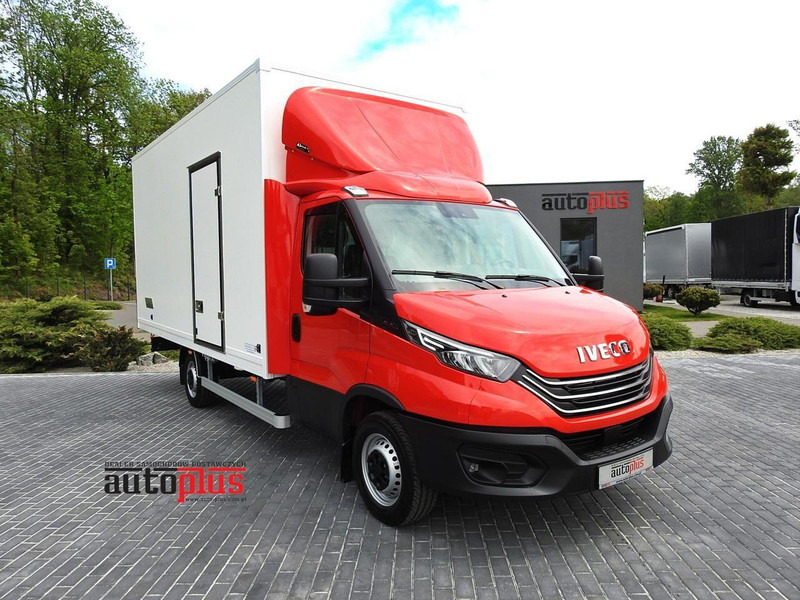 Iveco DAILY 35S18 NOWY KONTENER 10 PALET TEMPOMAT NAWIGACJA KLIMATYZAC - Box van: picture 1 Iveco DAILY 35S18 NOWY KONTENER 10 PALET TEMPOMAT NAWIGACJA KLIMATYZAC - Box van: picture 1