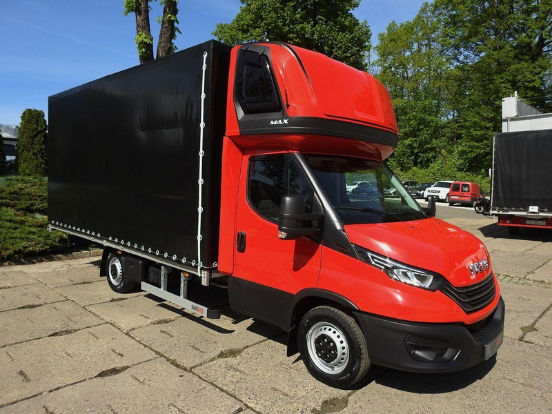 Iveco DAILY NOWY 35S18 CONNECT PLANDEKA 10 PALET WEBASTO KLIMATYZACJA - Box truck: picture 4 Iveco DAILY NOWY 35S18 CONNECT PLANDEKA 10 PALET WEBASTO KLIMATYZACJA - Box truck: picture 4