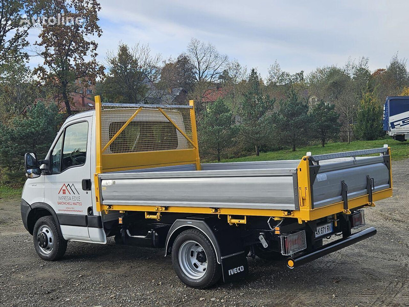 Iveco Daily 35c-15 3 way tipper - Tipper van: picture 2 Iveco Daily 35c-15 3 way tipper - Tipper van: picture 2