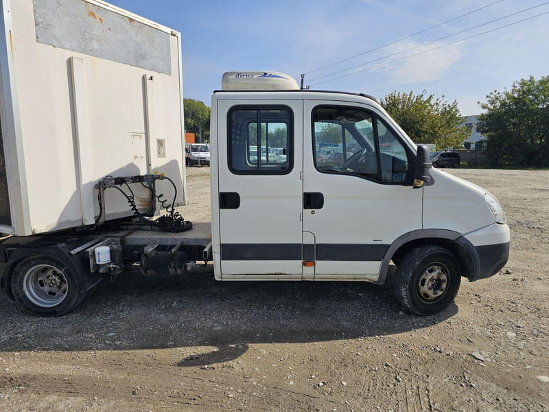 Iveco Daily 40 C 15 double cabine - BE Mini Trekker - SZM - 3.5t - Mini artic tractor unit, Combi van: picture 4 Iveco Daily 40 C 15 double cabine - BE Mini Trekker - SZM - 3.5t - Mini artic tractor unit, Combi van: picture 4
