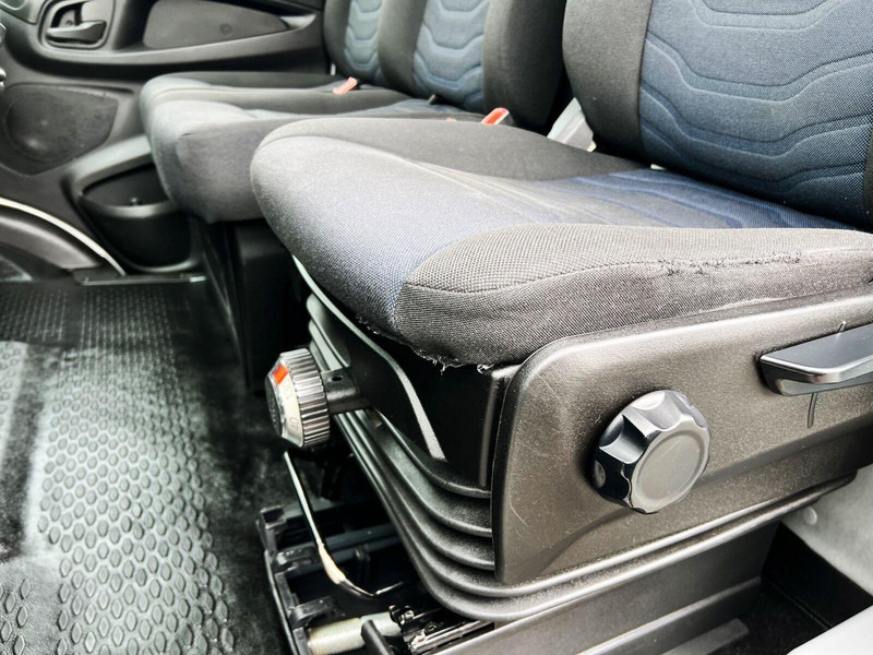 Refrigerated van Iveco Daily 50C15 Kontener Mroźnia/Chłodnia 3x Drzwi ThermoKing V 300: picture 13