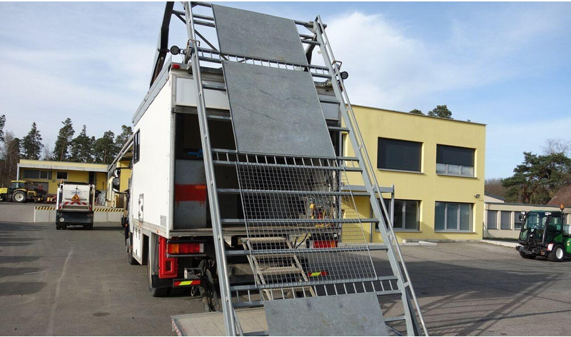 Vending truck Iveco Eurocargo 120E225 - Workshop truck: picture 11 Vending truck Iveco Eurocargo 120E225 - Workshop truck: picture 11