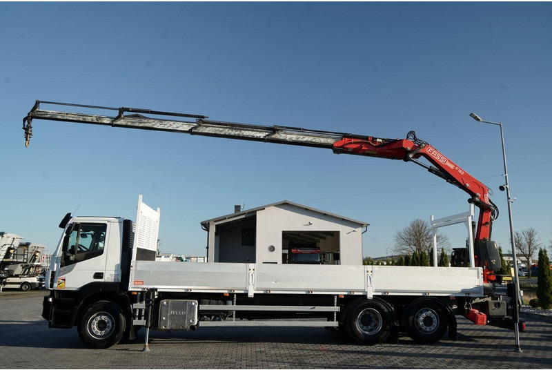 Iveco STRALIS 460 / 6X2 / SKRZYNIOWY 8,1 m + HDS FASSI. F185 MAX UDŹWI - Dropside/ Flatbed truck, Crane truck: picture 2 Iveco STRALIS 460 / 6X2 / SKRZYNIOWY 8,1 m + HDS FASSI. F185 MAX UDŹWI - Dropside/ Flatbed truck, Crane truck: picture 2
