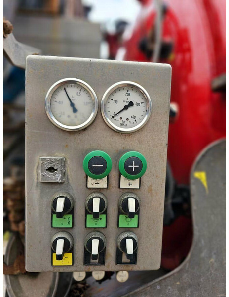 Leasing of Iveco Trakker AD 260T41 - Vacuum truck Iveco Trakker AD 260T41 - Vacuum truck: picture 10