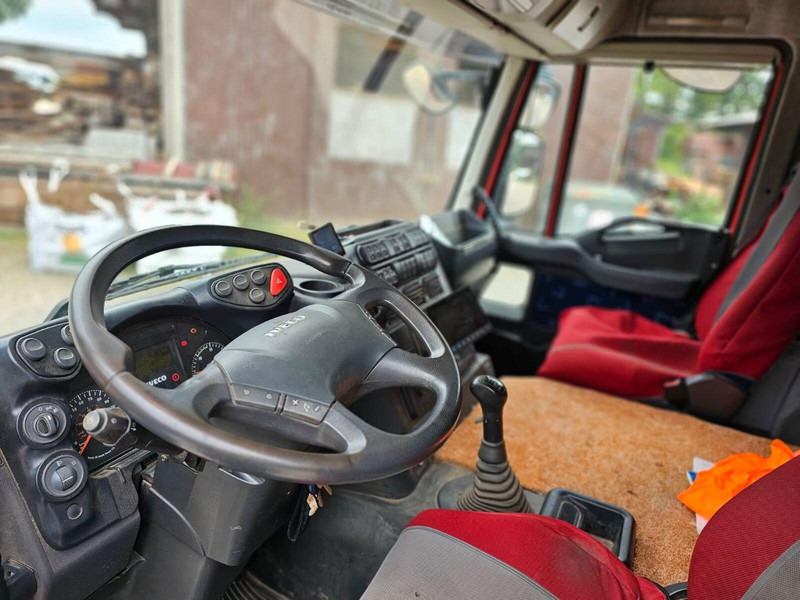 Leasing of Iveco Trakker AD 260T41 - Vacuum truck Iveco Trakker AD 260T41 - Vacuum truck: picture 14