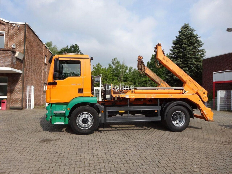 MAN TGM 18.340 Skip loader - Skip loader truck: picture 3 MAN TGM 18.340 Skip loader - Skip loader truck: picture 3