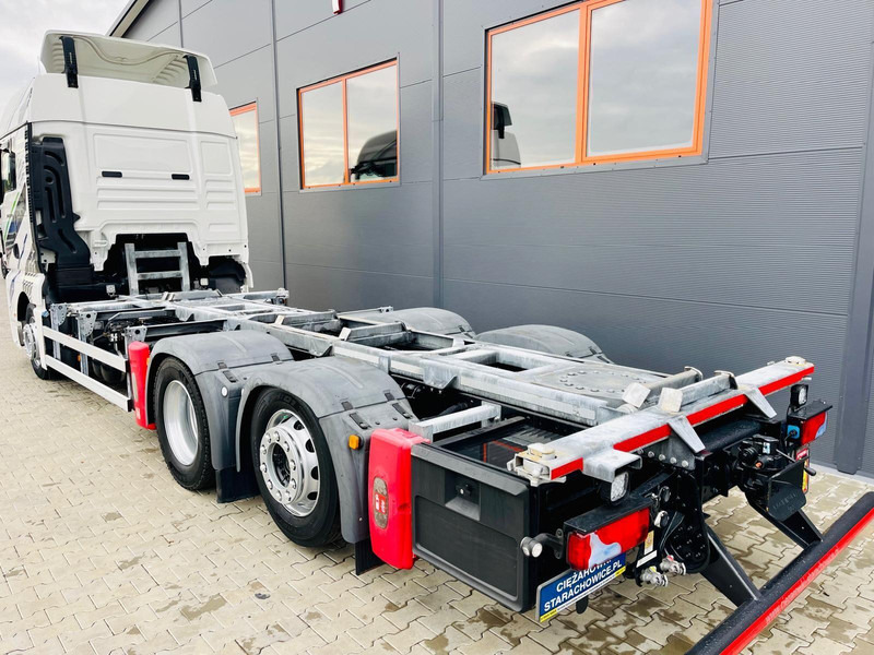 MAN TGX 26.420 - Cab chassis truck: picture 5 MAN TGX 26.420 - Cab chassis truck: picture 5