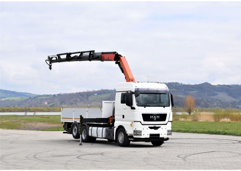 MAN TGX 26.480 - Dropside/ Flatbed truck, Crane truck: picture 2 MAN TGX 26.480 - Dropside/ Flatbed truck, Crane truck: picture 2