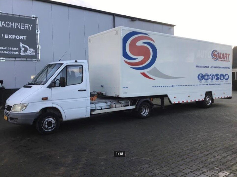 Mercedes-Benz 413 CDI BE Mini Trekker + Workshop Trailer - Mini artic tractor unit: picture 1 Mercedes-Benz 413 CDI BE Mini Trekker + Workshop Trailer - Mini artic tractor unit: picture 1