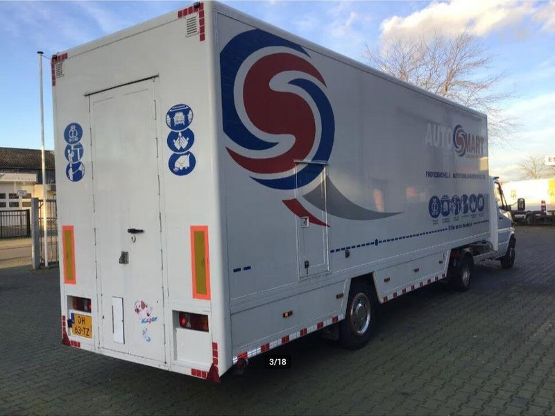 Mercedes-Benz 413 CDI BE Mini Trekker + Workshop Trailer - Mini artic tractor unit: picture 4 Mercedes-Benz 413 CDI BE Mini Trekker + Workshop Trailer - Mini artic tractor unit: picture 4