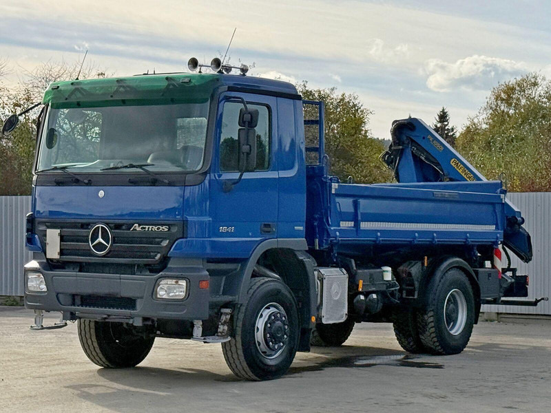 Mercedes-Benz ACTROS 1841 * PK 10501 + FUNK * TOP * 4x4 - Tipper, Crane truck: picture 2 Mercedes-Benz ACTROS 1841 * PK 10501 + FUNK * TOP * 4x4 - Tipper, Crane truck: picture 2