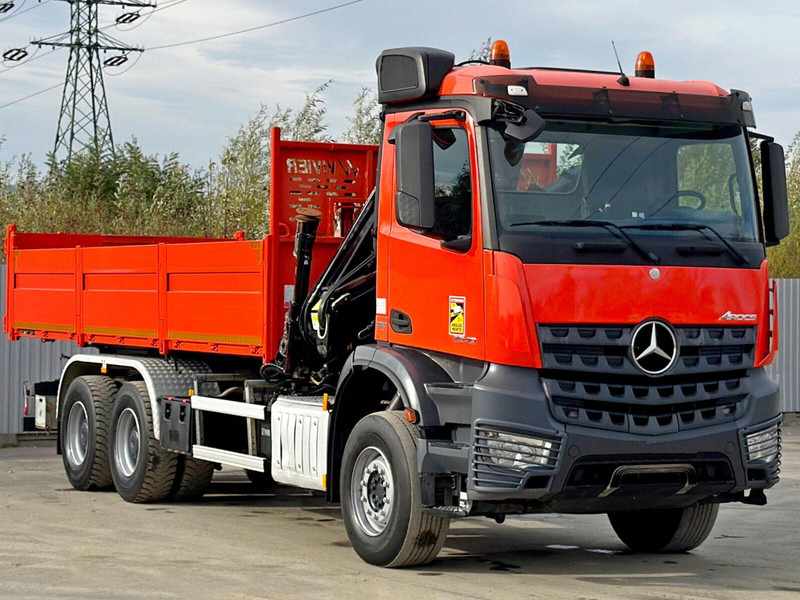 Mercedes-Benz AROCS 2640 *HIAB 144 BS - 3/FUNK + * 6x4 - Tipper, Crane truck: picture 3 Mercedes-Benz AROCS 2640 *HIAB 144 BS - 3/FUNK + * 6x4 - Tipper, Crane truck: picture 3
