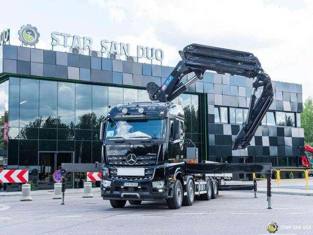 Mercedes-Benz AROCS 3251 8x4 HMF 8520 Fly Jib Winch - Dropside/ Flatbed truck, Crane truck: picture 4 Mercedes-Benz AROCS 3251 8x4 HMF 8520 Fly Jib Winch - Dropside/ Flatbed truck, Crane truck: picture 4