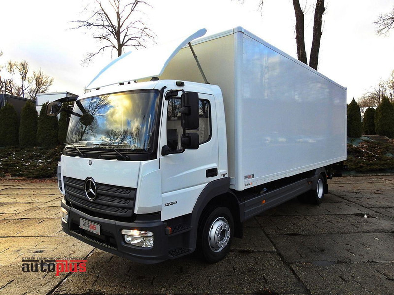 Mercedes-Benz ATEGO 12.24 KONTENER WINDA 18 PALET TEMPOMAT KLIMATYZACJA AUTOMA - Box truck: picture 1 Mercedes-Benz ATEGO 12.24 KONTENER WINDA 18 PALET TEMPOMAT KLIMATYZACJA AUTOMA - Box truck: picture 1